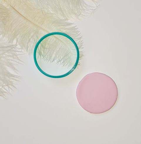 Queenie Cookie Cutter - Round/Circle