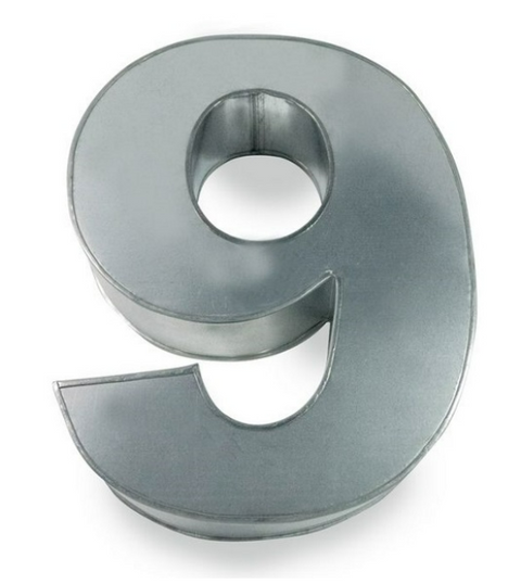 Numbered Cake Tin's For Hire