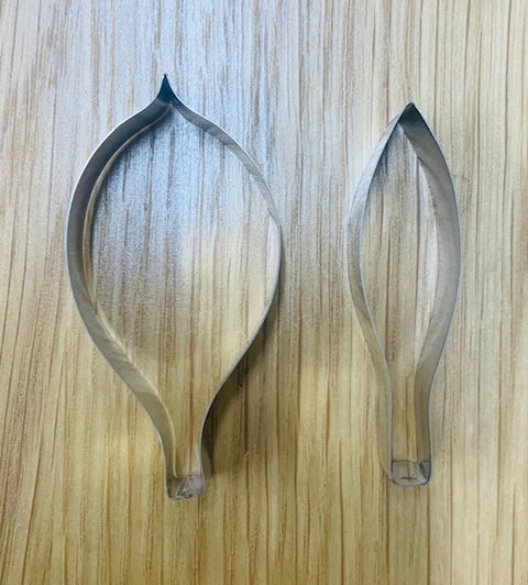 Alstroemeria Petal Tin Cutters 2 Piece