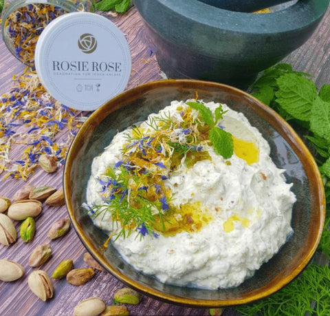 Rosie Rose Edible Dried Flowers - Cornflower Petals Blossom Mix Tropical