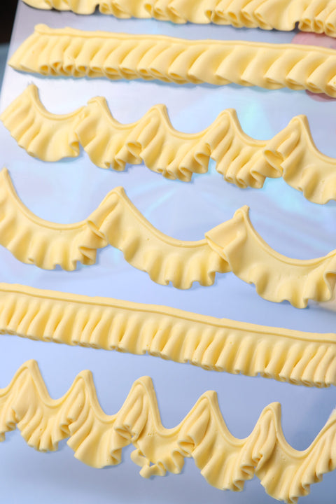Loyal Ruffle Piping Tip #70