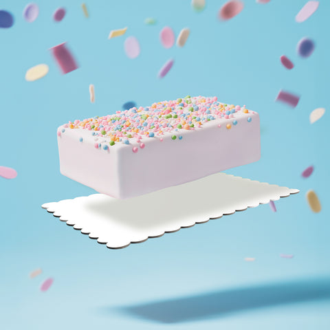 Scalloped Rectangle Cake Board White/Black 10x14"