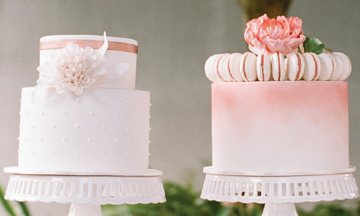 Cake Decorating Basics: Stacking Cakes With Straws – Sugar Geek Show